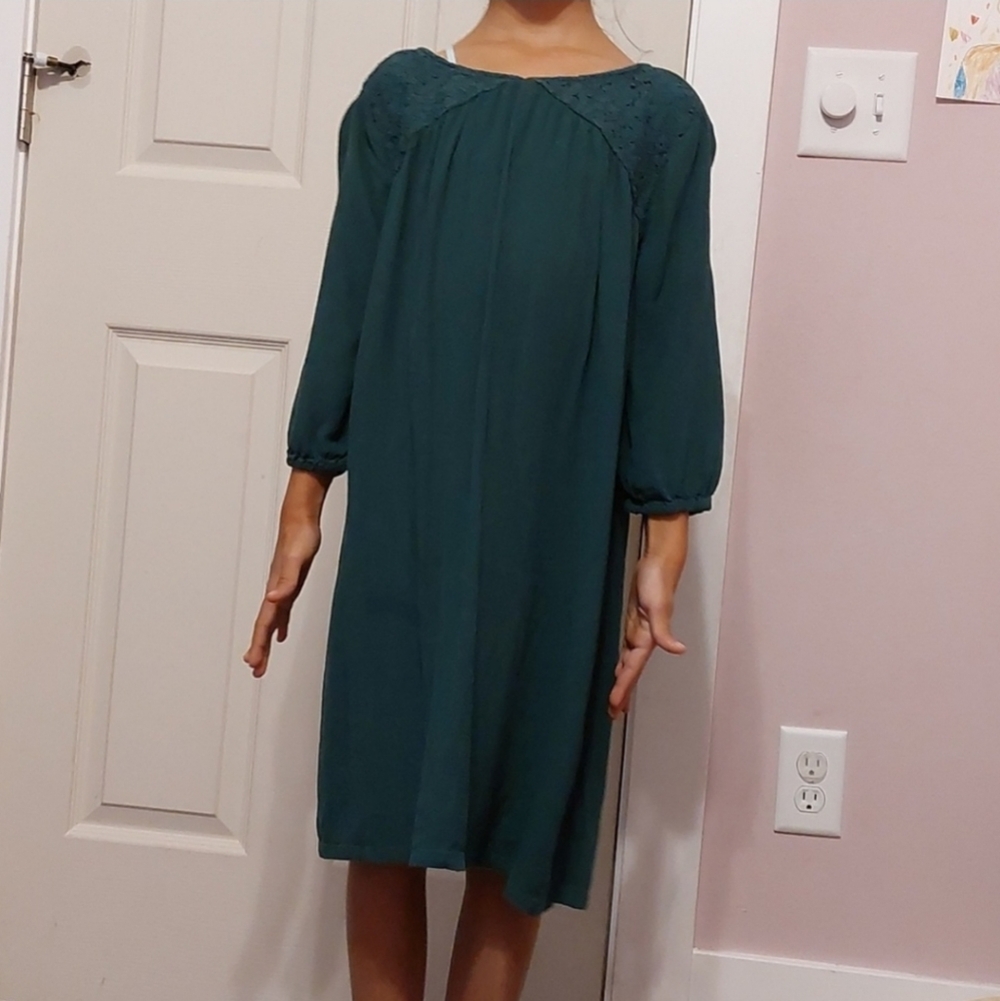 Old Navy Green Lacy Trim Crinkle Finish Long Sleeve Shift Dress Girls Size L